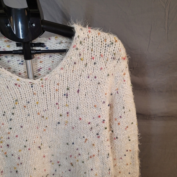 Cozy and Colorful Speckled Knit Sweater by Doe & Rae - Picture 3 of 12